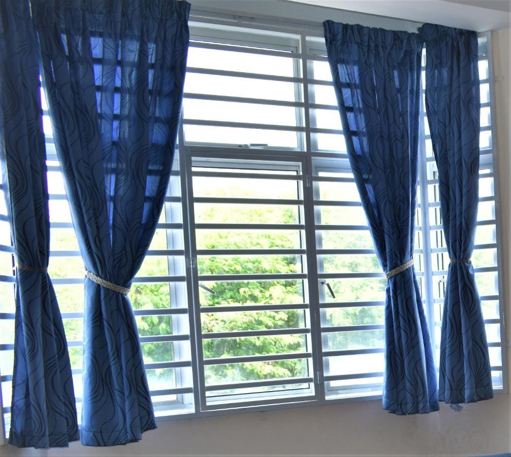 Purnama Homestay At Oceanview Resort Port Dickson Esterno foto